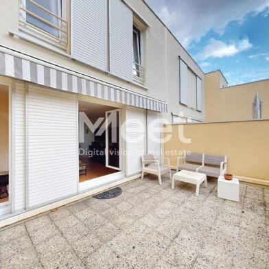 Appartement 4 pièces 255000 €