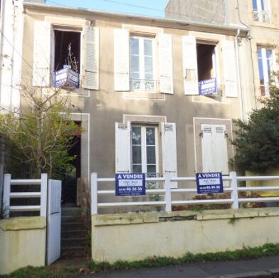 Maison 5 pièces 149800 €