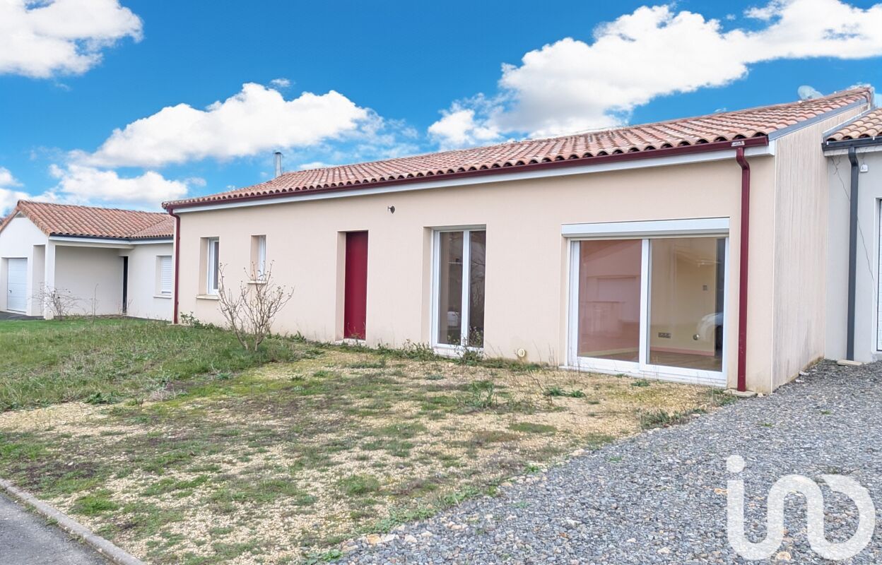 maison 5 pièces 92 m2 à vendre à Chapelle-Viviers (86300)