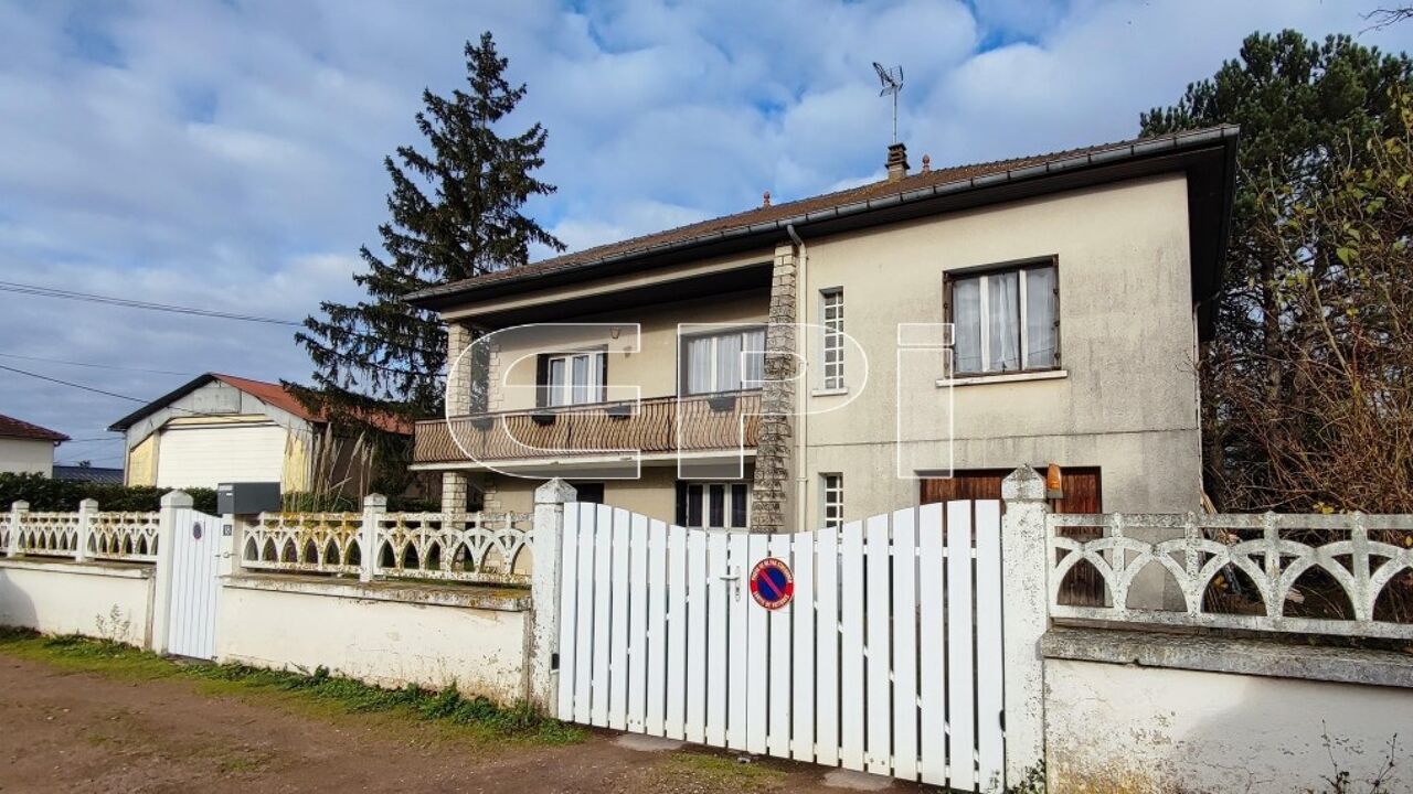 maison 7 pièces 146 m2 à vendre à Loudun (86200)