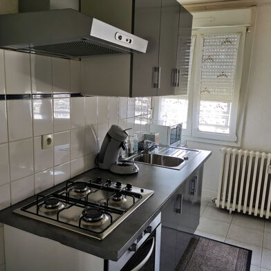 Appartement 3 pièces 127000 €