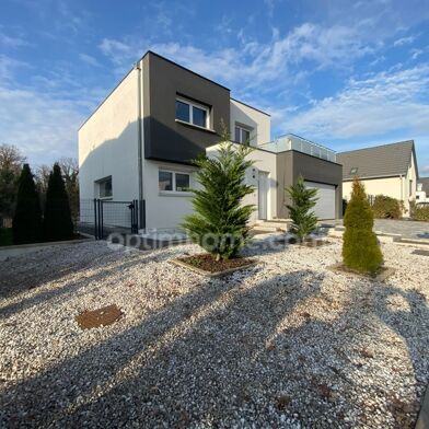 Maison 5 pièces 649000 €