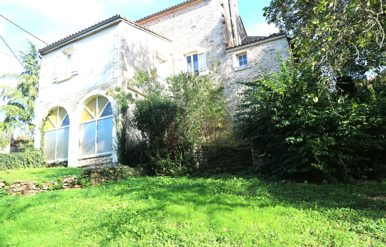 maison 8 pièces 190 m2 à vendre à Niort (79000)