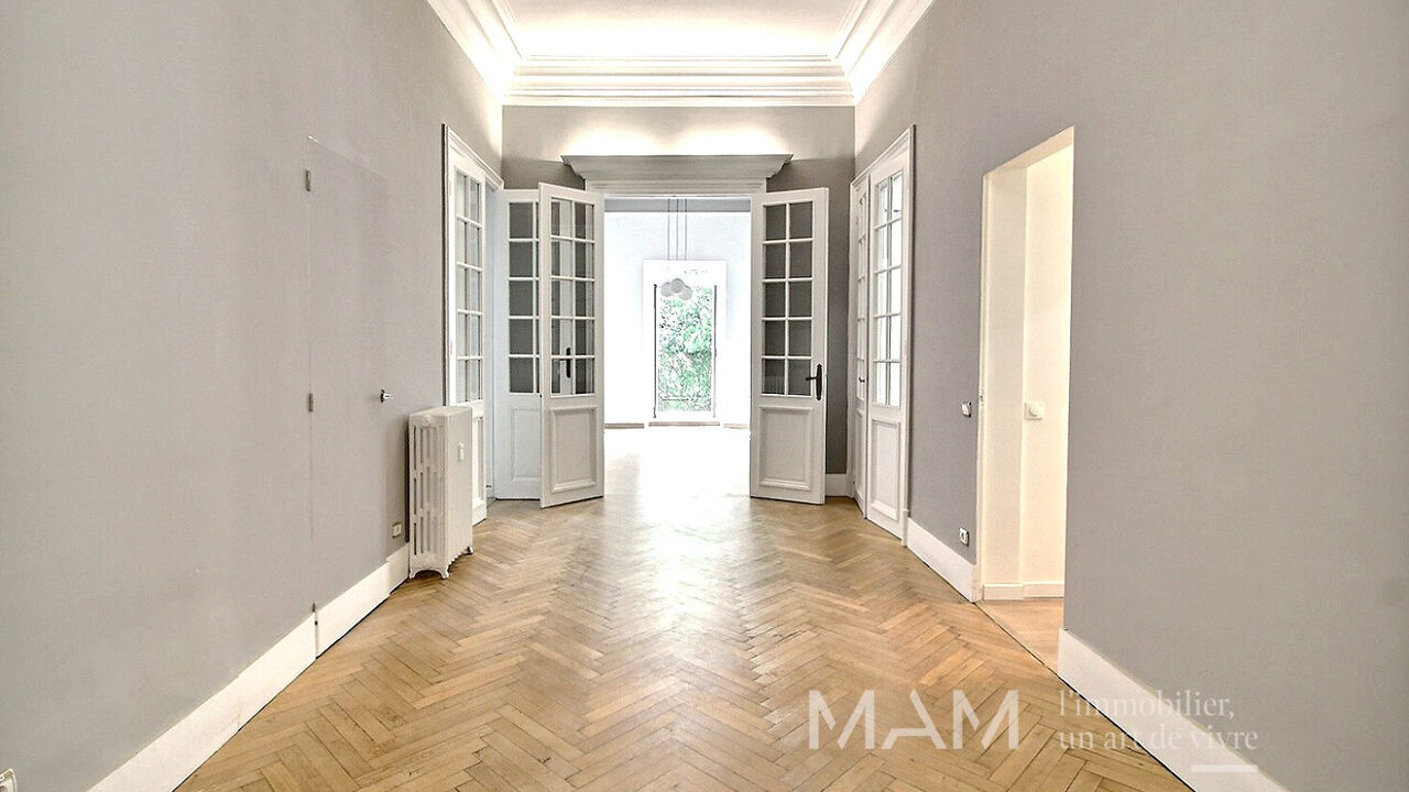 appartement 7 pièces 212 m2 à louer à Marseille 8 (13008)