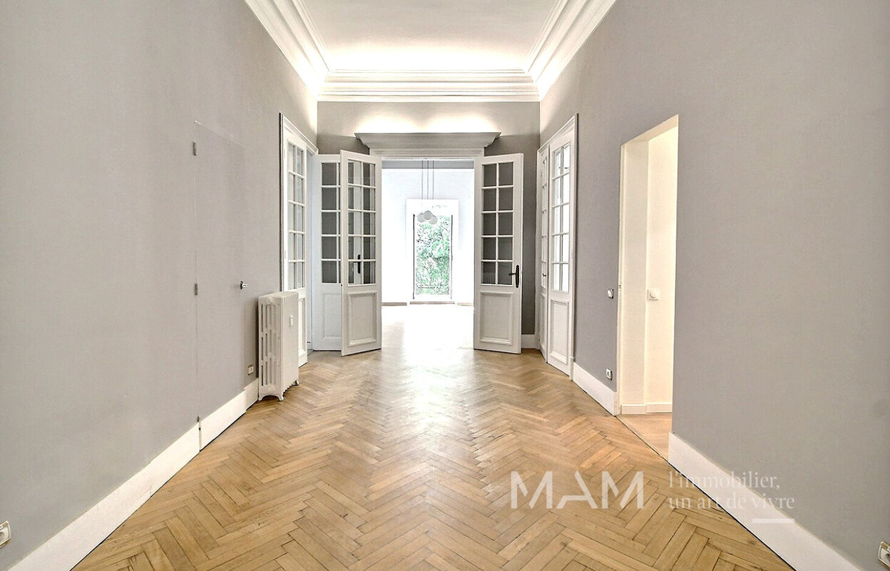 appartement 7 pièces 212 m2 à louer à Marseille 8 (13008)