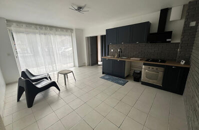 location appartement 780 € CC /mois à proximité de Lescar (64230)