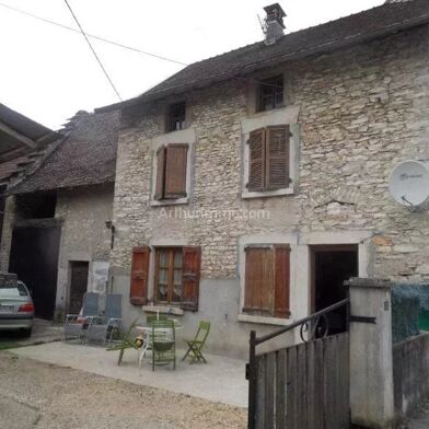 Maison 5 pièces 210000 €