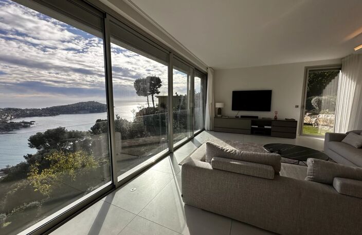 VILLEFRANCHE-SUR-MER - VILLA — photo 2