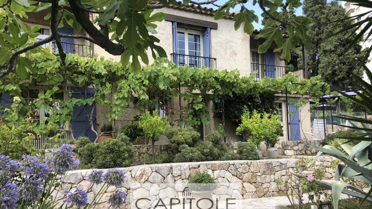 maison 10 pièces 244 m2 à vendre à Antibes (06600)