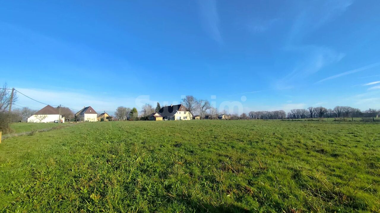 terrain  pièces 1854 m2 à vendre à Lons-le-Saunier (39000)