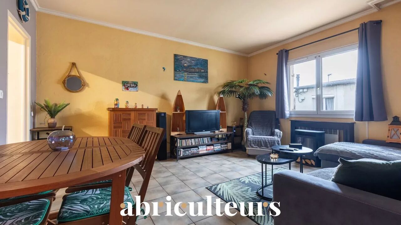 appartement 2 pièces 56 m2 à vendre à Neuilly-Plaisance (93360)