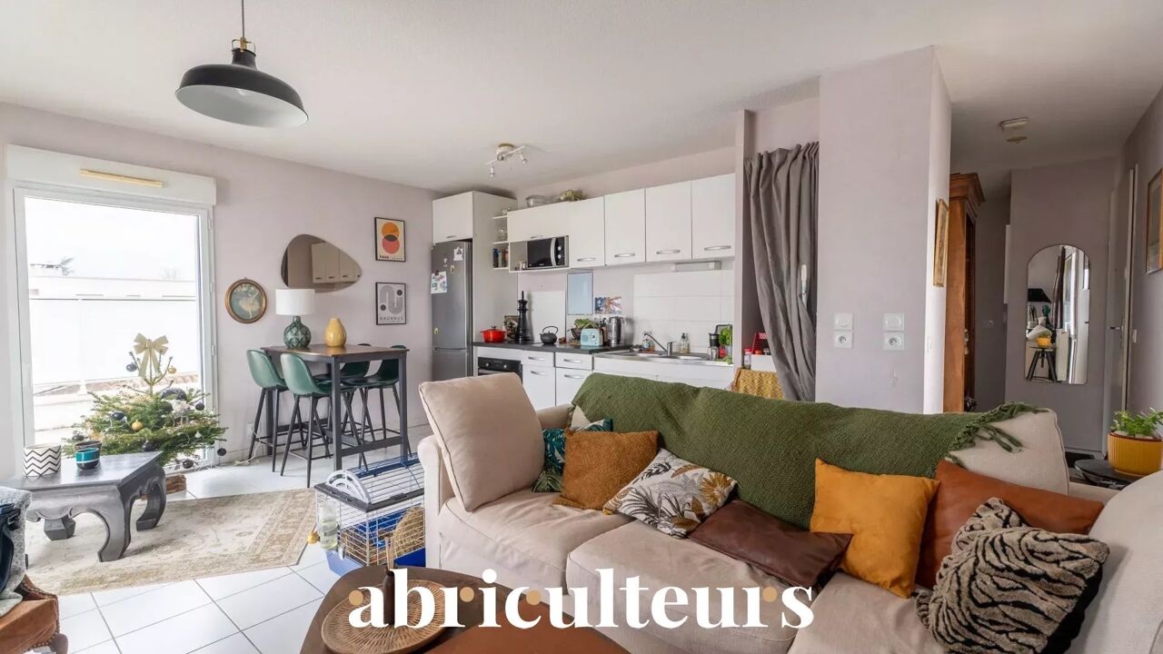 appartement 3 pièces 62 m2 à vendre à Bordeaux (33200)