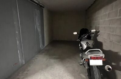 location garage 120 € CC /mois à proximité de Levens (06670)