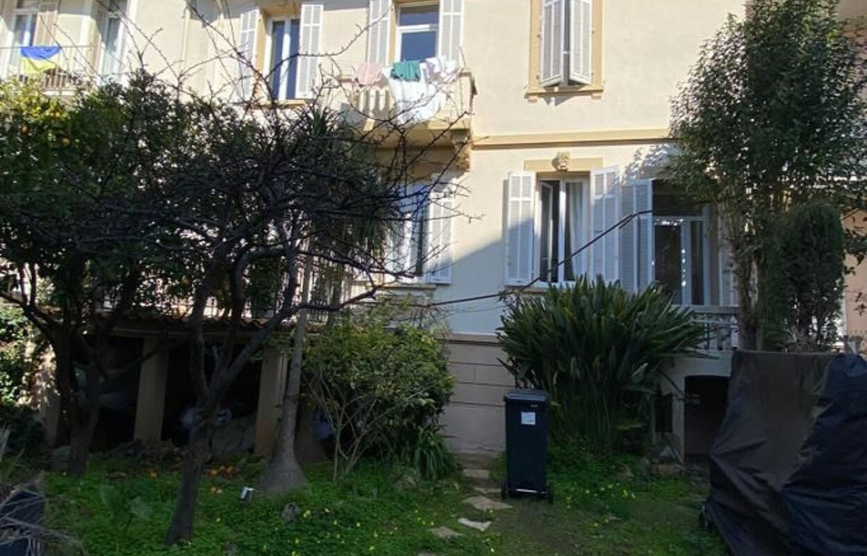 maison 10 pièces  m2 à vendre à Cannes (06400)