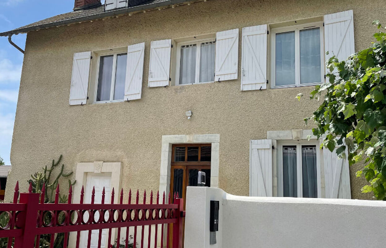 maison 4 pièces 93 m2 à louer à Buros (64160)