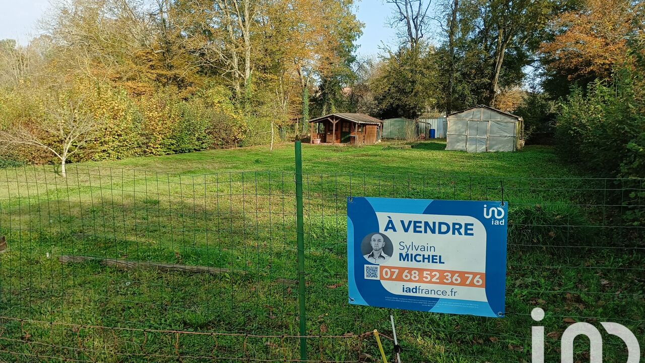 terrain  pièces 1159 m2 à vendre à Mirecourt (88500)