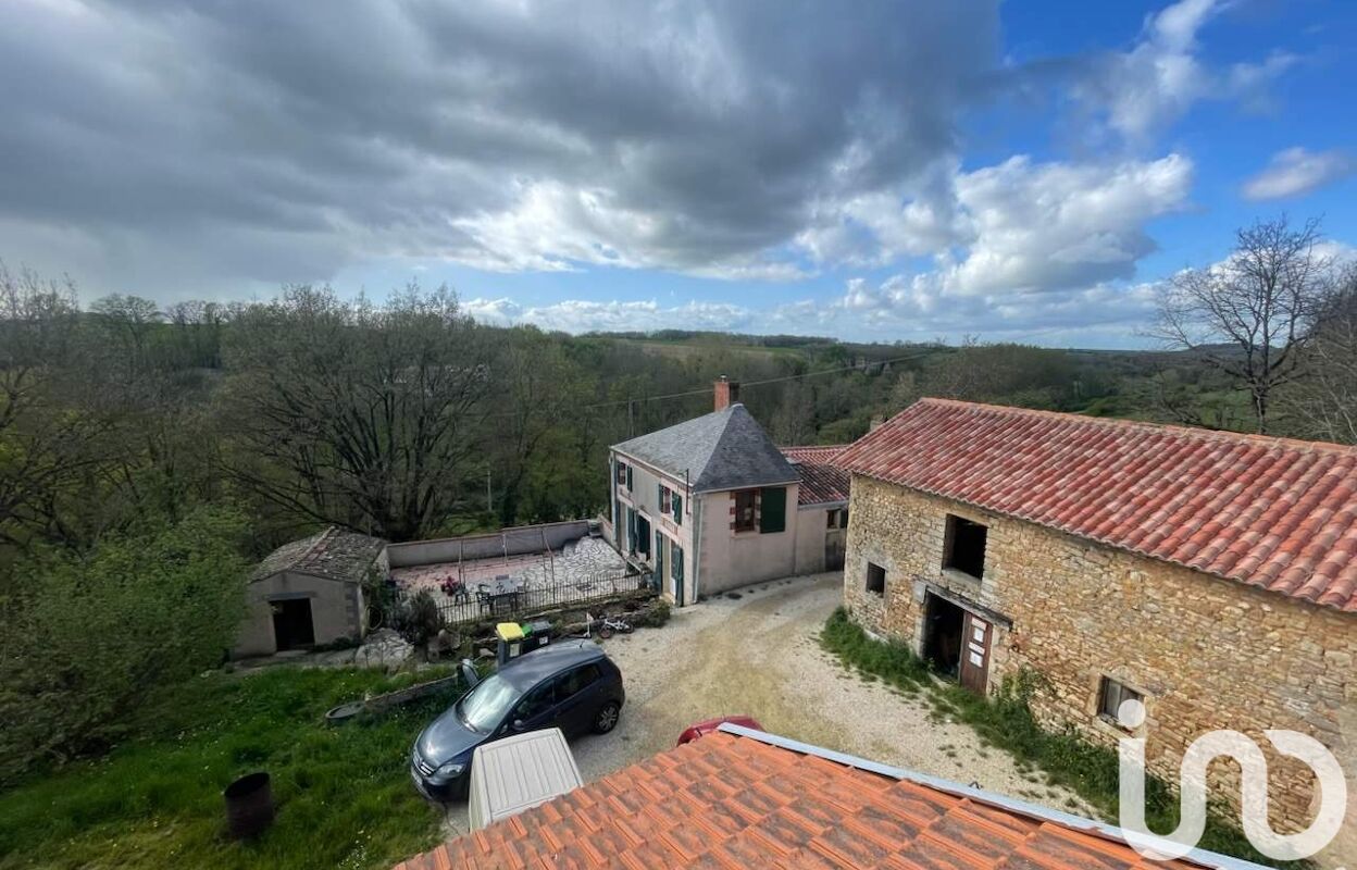 maison 5 pièces 110 m2 à vendre à Saint-Loup-Lamairé (79600)