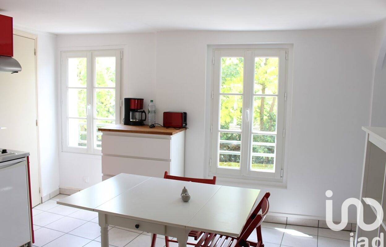 appartement 2 pièces 30 m2 à louer à Fontainebleau (77300)