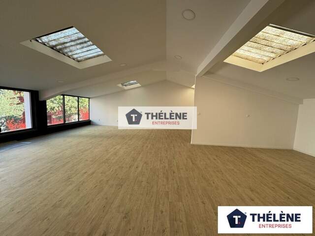 BUREAUX à LOUER — photo du bien