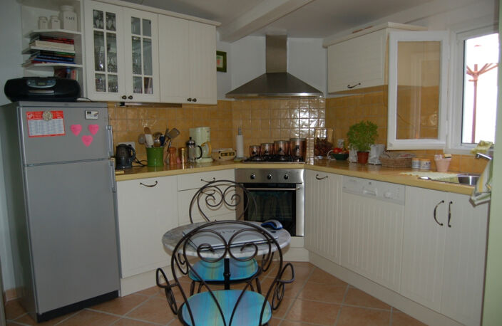 Jolie maison aux  ANGLES — photo 3