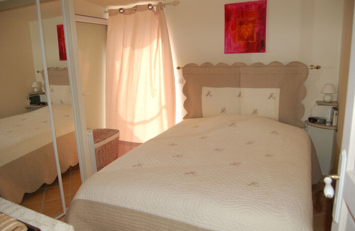 Jolie maison aux  ANGLES — photo 4