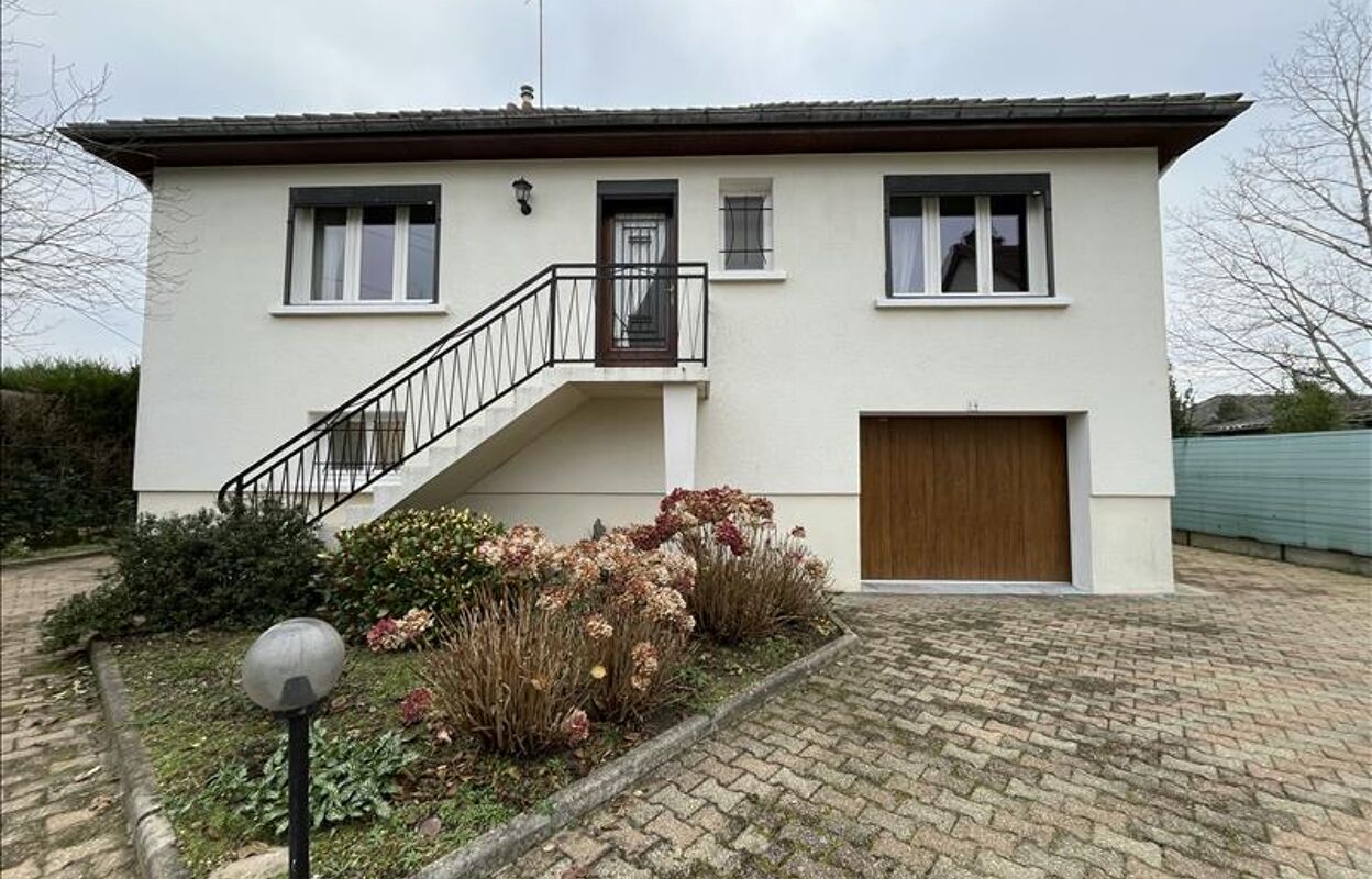 maison 4 pièces 97 m2 à vendre à Vierzon (18100)