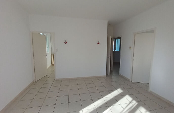 Maison Le Pontet 5 pièce(s) 80 m2 — photo 2