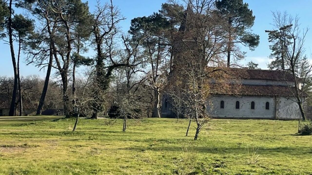 terrain  pièces 1350 m2 à vendre à Uchacq-Et-Parentis (40090)