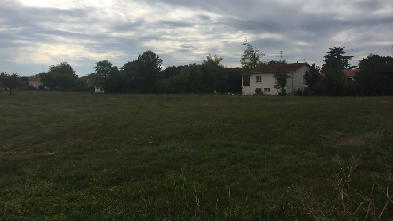 terrain  pièces 800 m2 à vendre à Salles (33770)