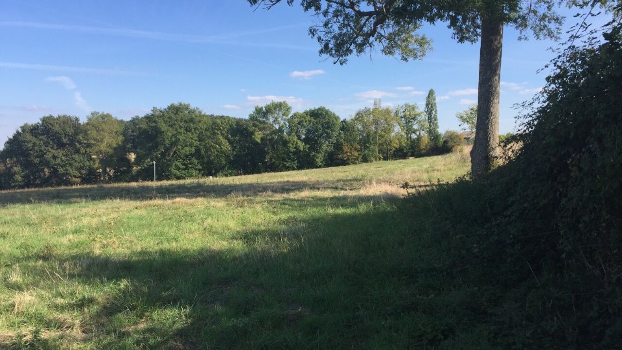 terrain  pièces 830 m2 à vendre à Saint-Magne (33125)