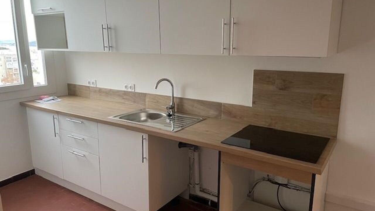 appartement 4 pièces 82 m2 à louer à Martigues (13500)