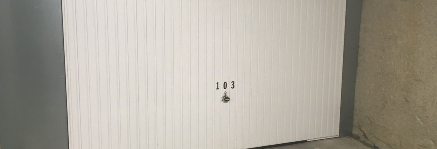 Garage  21 m² à vendre à Rennes (35000)