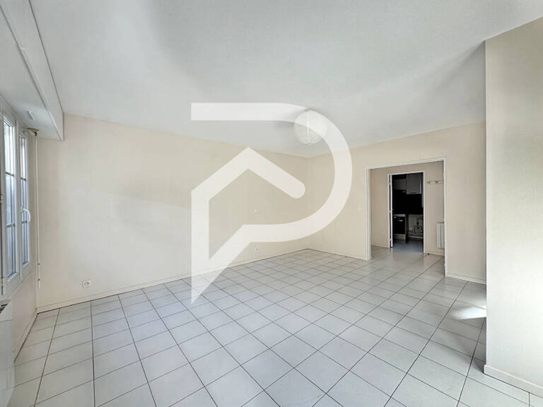 Appartement T3 Intra muros Avignon — photo 1