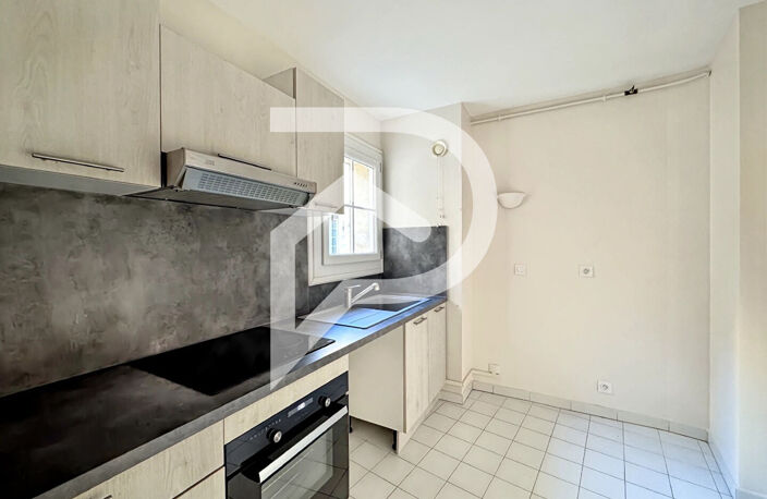 Appartement T3 Intra muros Avignon — photo 4