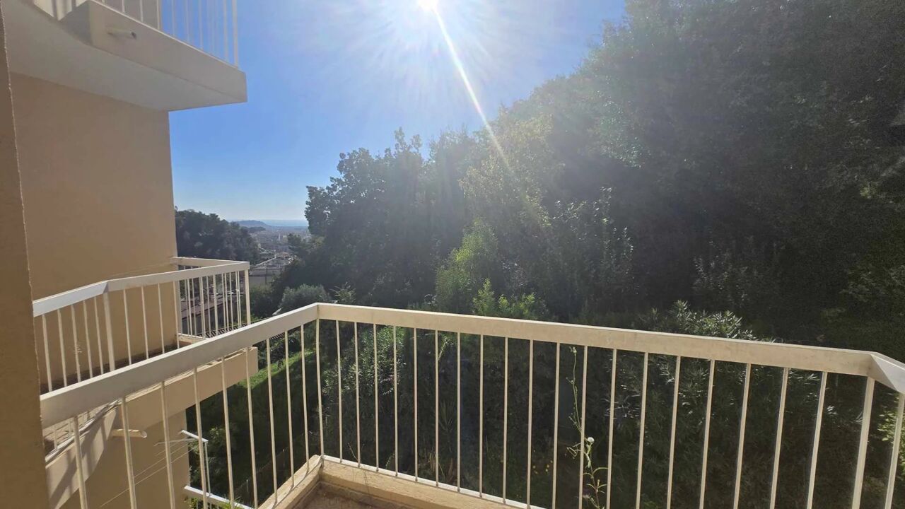 appartement 3 pièces 72 m2 à vendre à Nice (06100)