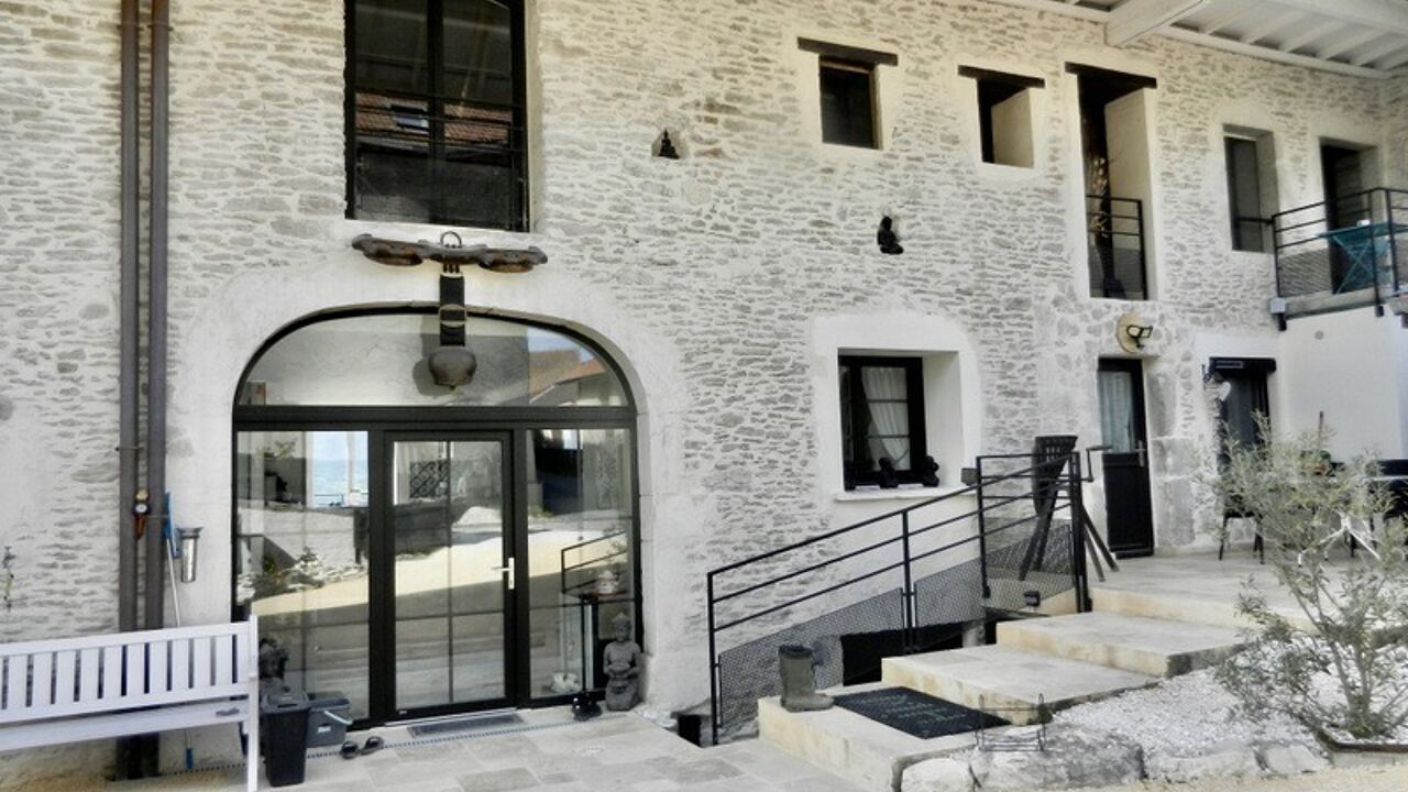 maison 6 pièces 190 m2 à vendre à Annecy (74000)