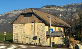 Immeuble  200 m² à vendre à Sonnaz (73000)