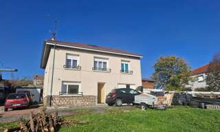 Immeuble  125 m² à vendre à Sainte-Sigolène (43600)