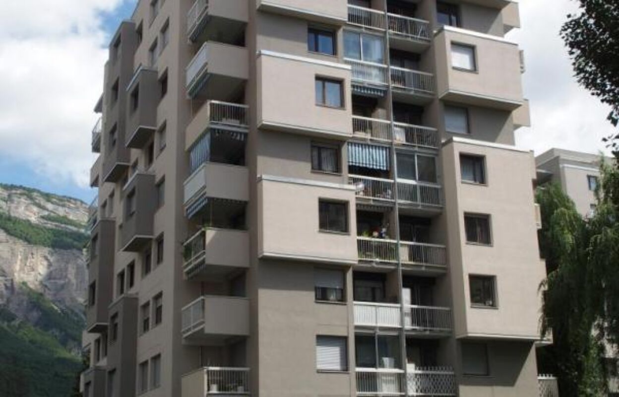 appartement 4 pièces 82 m2 à louer à Meylan (38240)