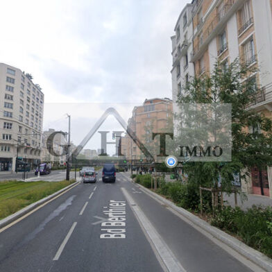 Commerce  930000 €