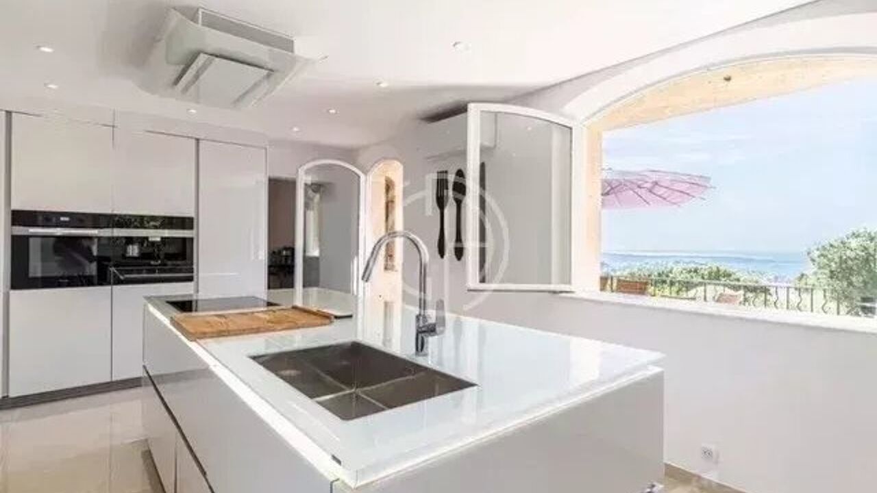 maison 7 pièces 270 m2 à vendre à Vallauris (06220)