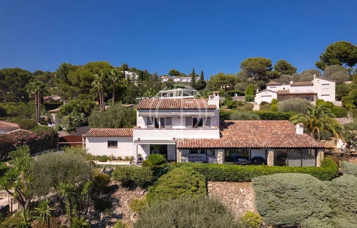 maison 5 pièces 200 m2 à vendre à Mougins (06250)