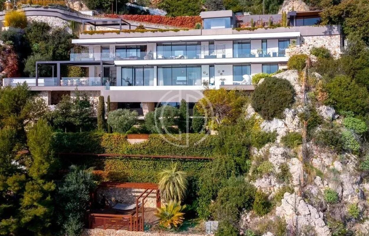 maison 12 pièces 600 m2 à vendre à Roquebrune-Cap-Martin (06190)