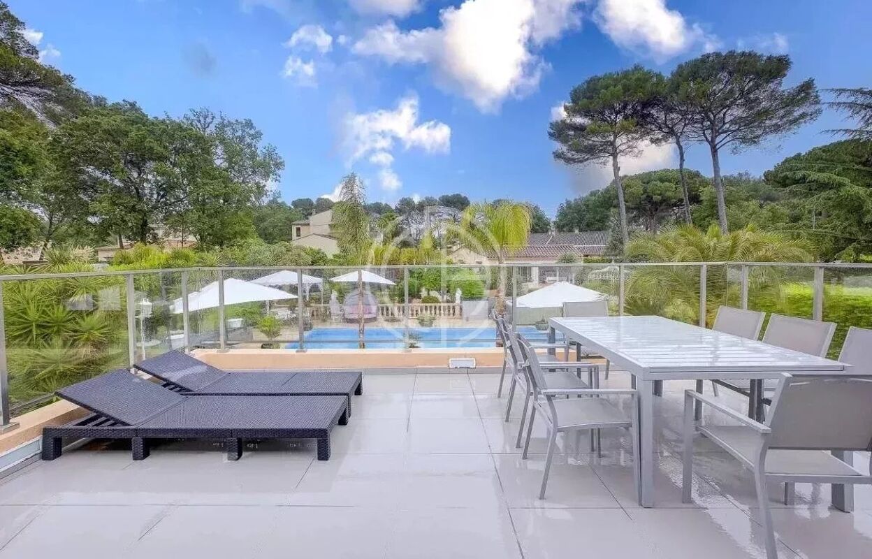 maison 8 pièces 250 m2 à vendre à Mougins (06250)