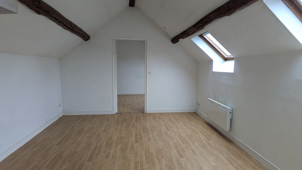 appartement 2 pièces 27 m2 à vendre à Fontainebleau (77300)