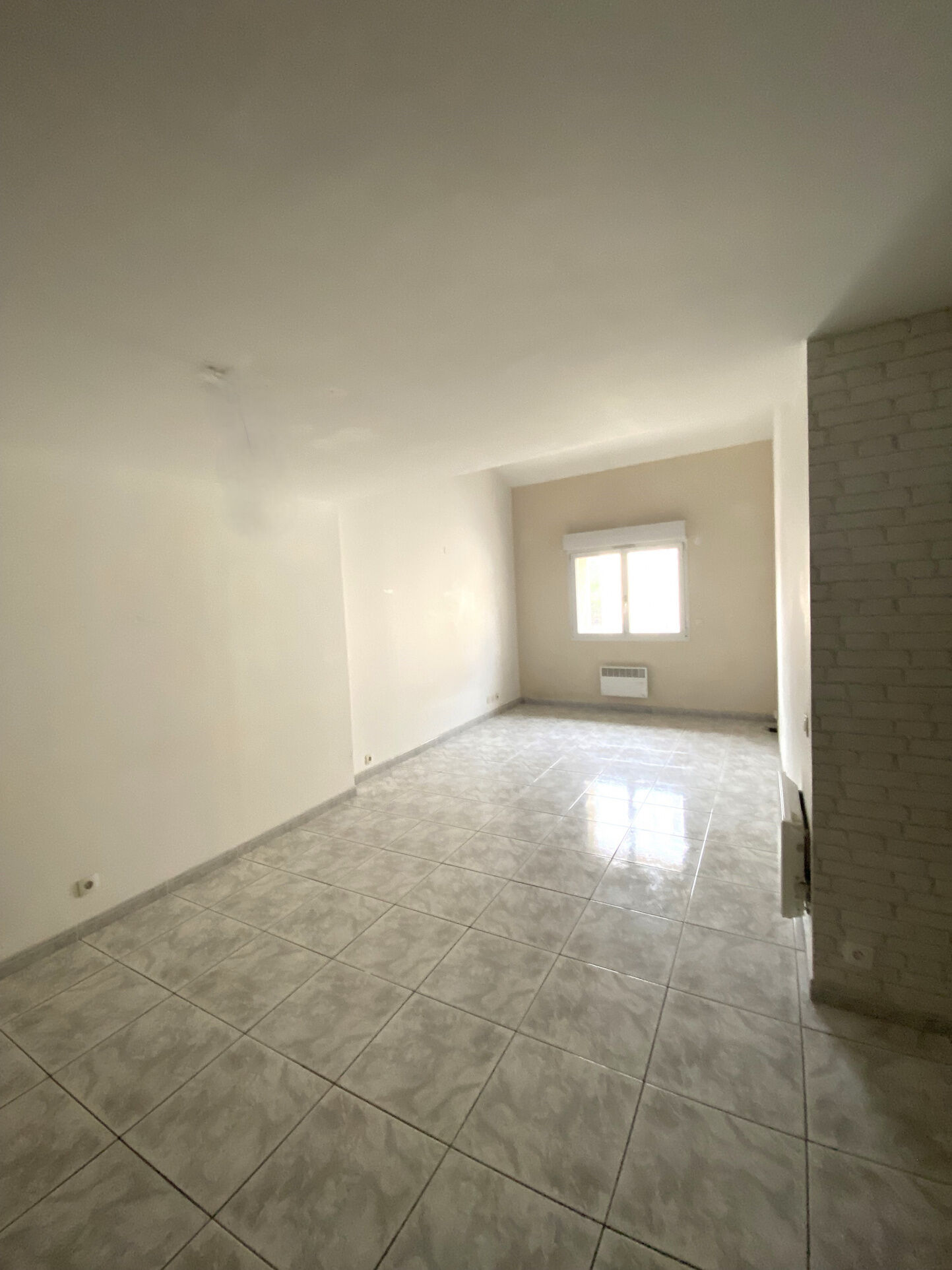 Appartement 3 pièces  à vendre Penne-sur-Huveaune (La) 13821