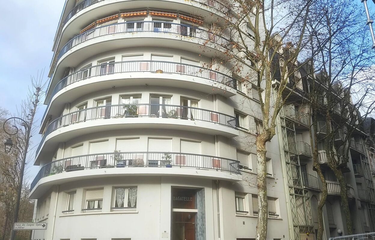 appartement 4 pièces 102 m2 à vendre à Vichy (03200)