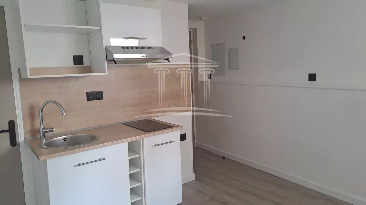 appartement  pièces 26 m2 à louer à Bédarrides (84370)