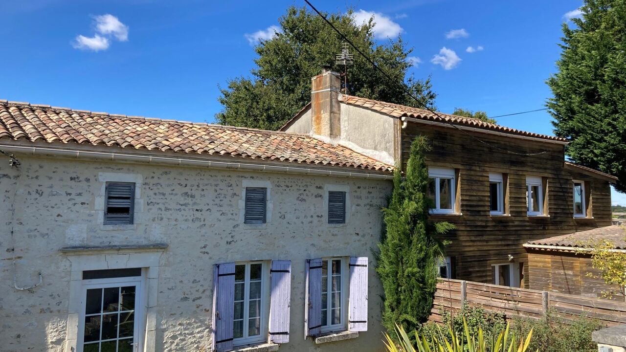 maison 9 pièces 268 m2 à vendre à Boisredon (17150)