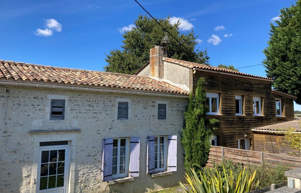 maison 9 pièces 268 m2 à vendre à Boisredon (17150)